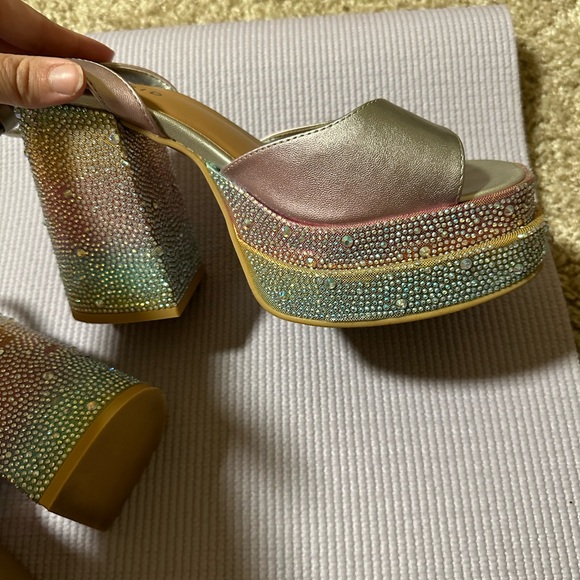 Torrid Pride Rainbow platform heels - Picture 4 of 8
